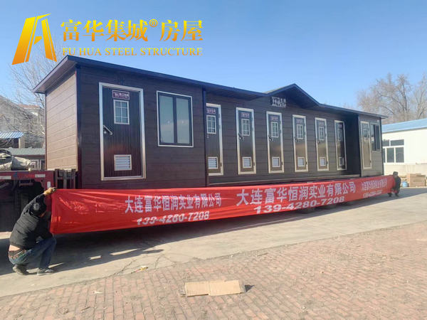 贵州富华恒润实业承接新疆博湖县生态公厕项目